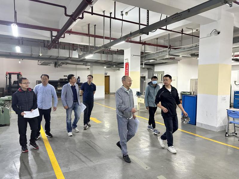 筑牢安全防线 守护教学科研生命...